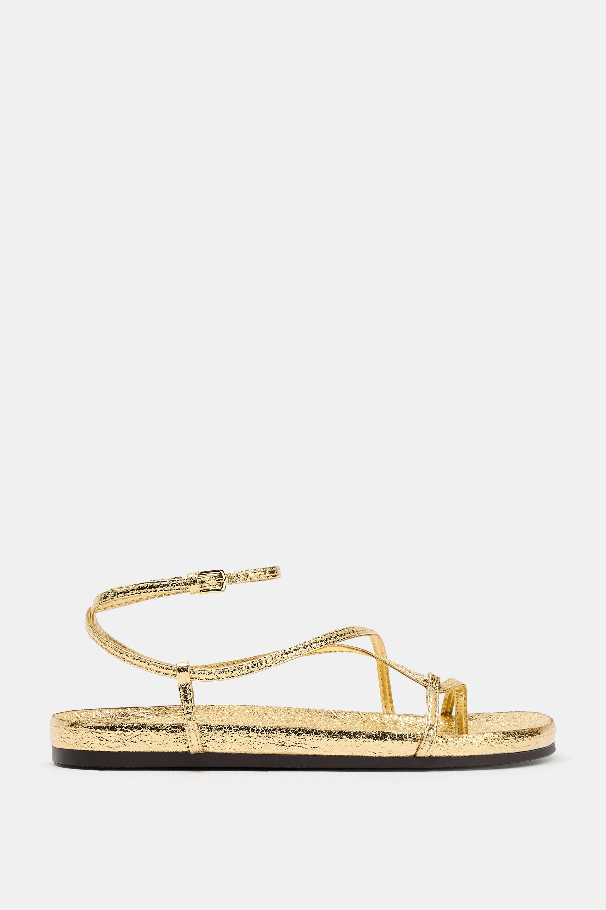METALLIC EFFECT FLAT SANDALS